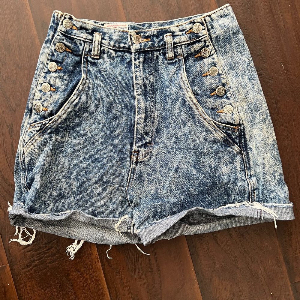 Vintage 90s Denim Acid Wash High Waist Shorts